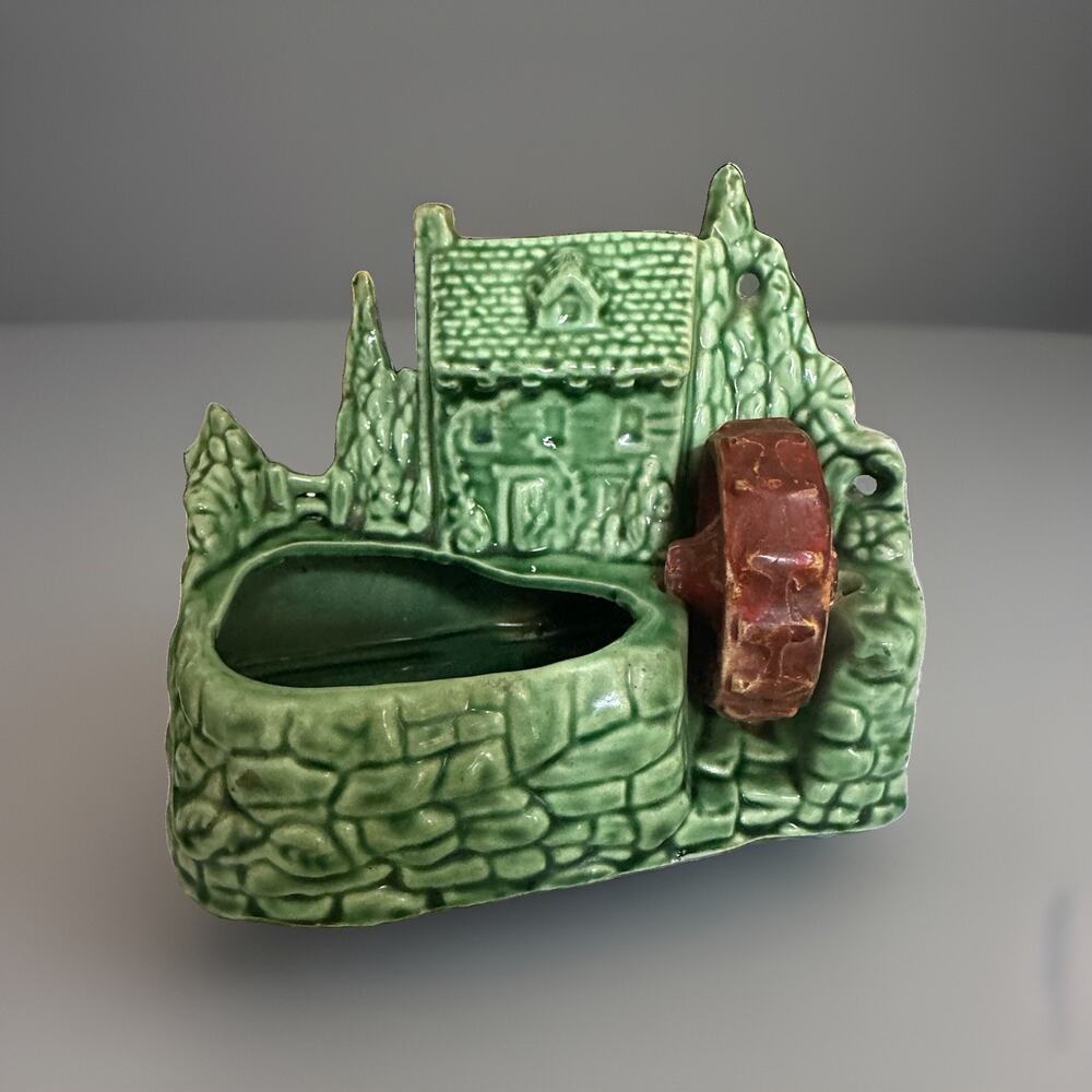 Vintage Shawnee Green Planter Cottage with Water Wheel #769 Made U.S.A. EUC